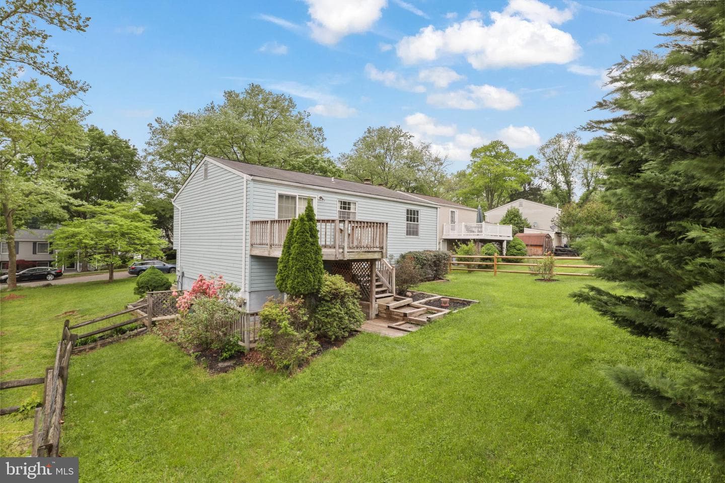 9269 Pigeonwing Place photo 2