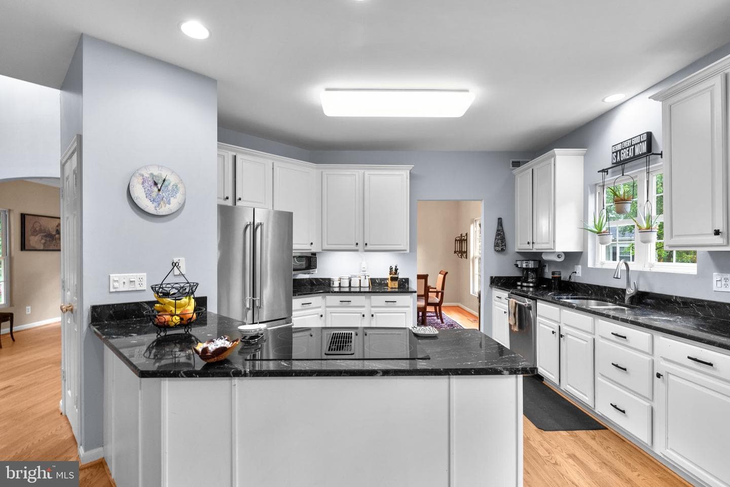 15066 Frederick Road photo 17