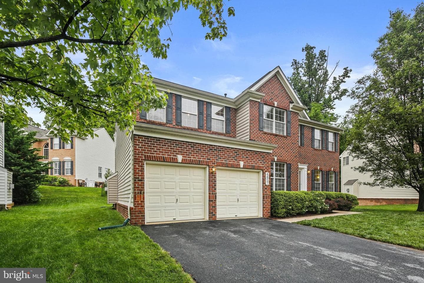 4857 Royal Coachman Drive photo 3