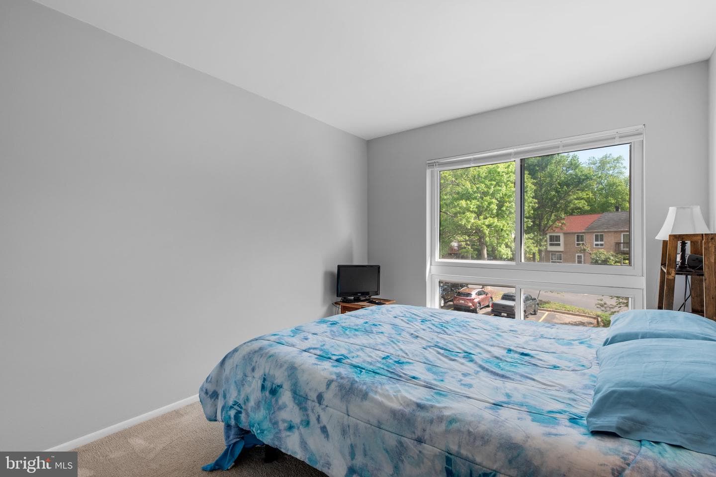 7256 Dockside Lane photo 16