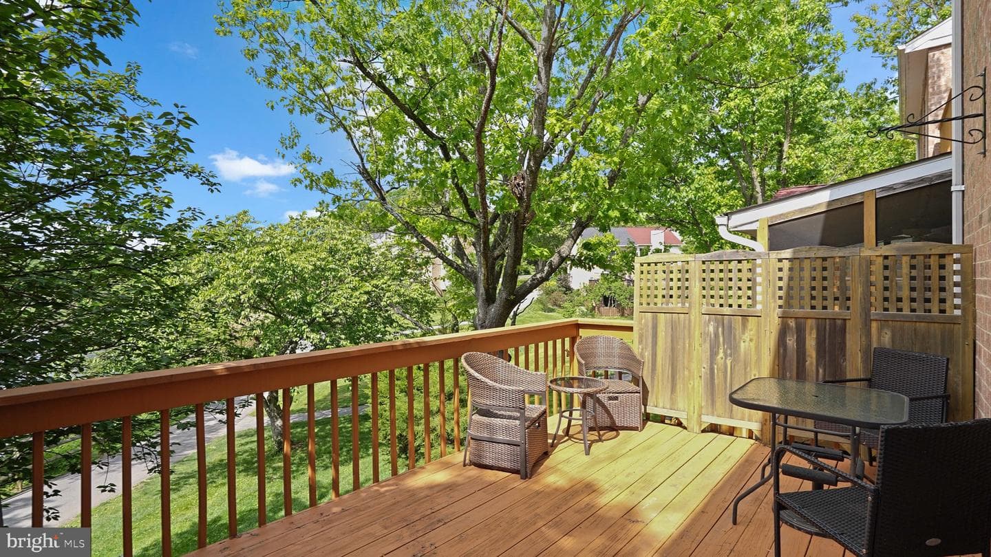 7256 Dockside Lane photo 26