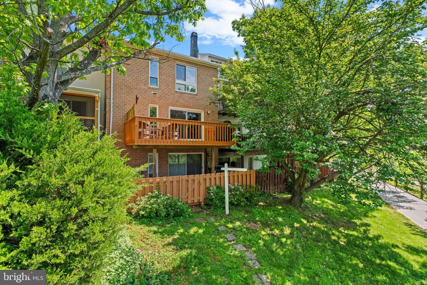 7256 Dockside Lane photo 29