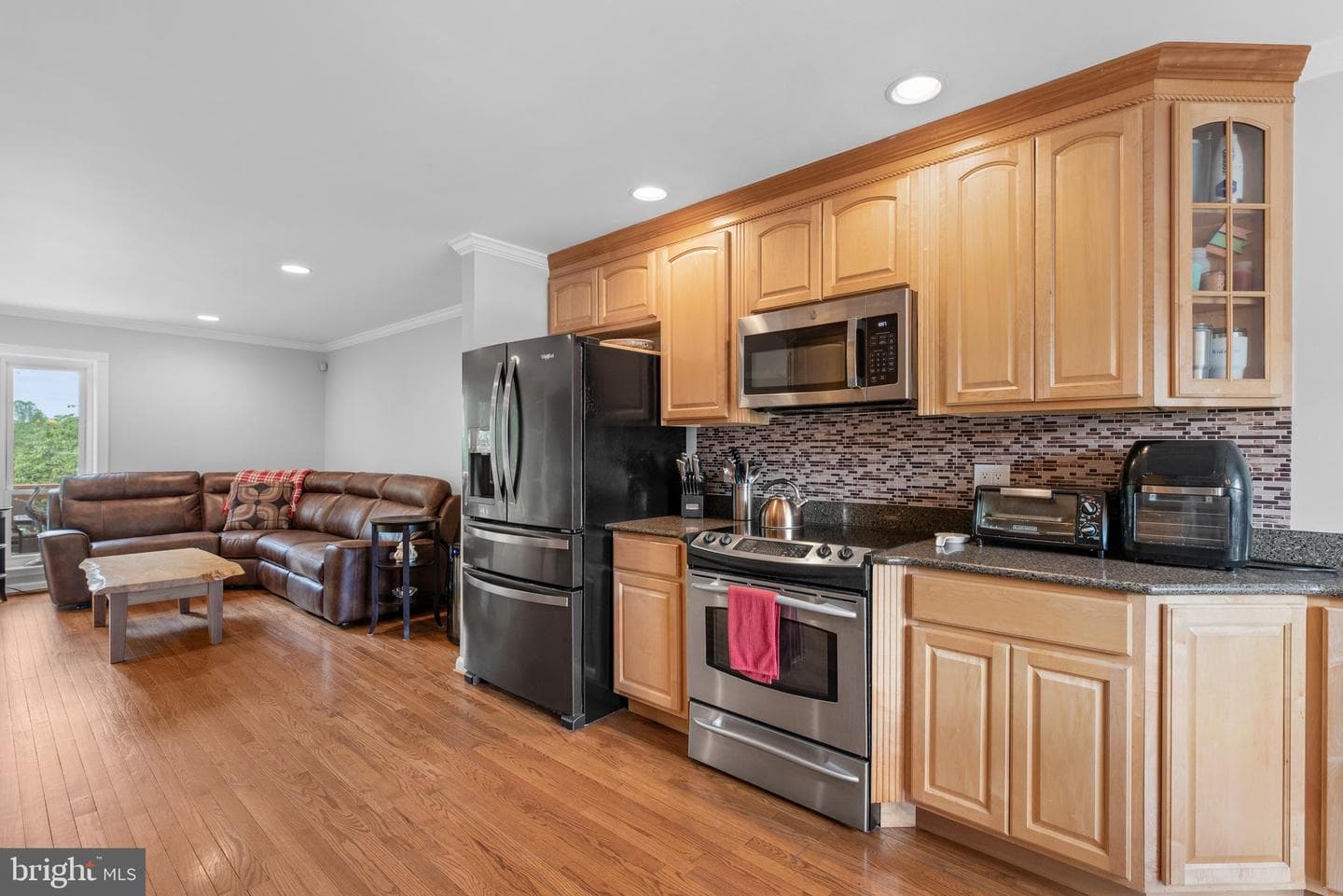7256 Dockside Lane photo 3