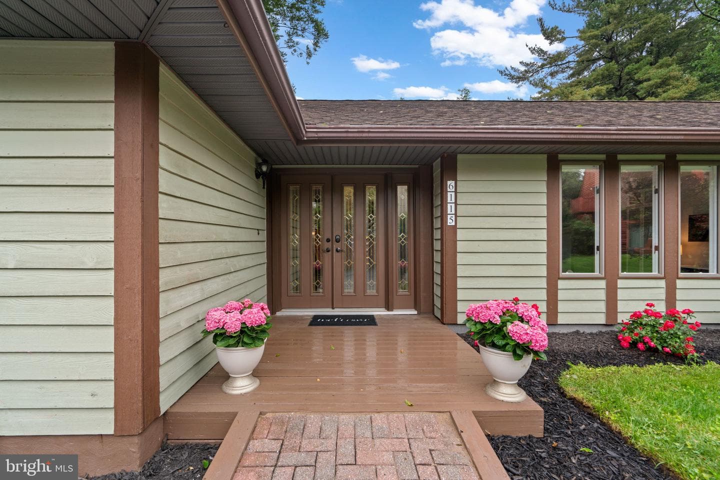 6115 Oakland Mills Road photo 3