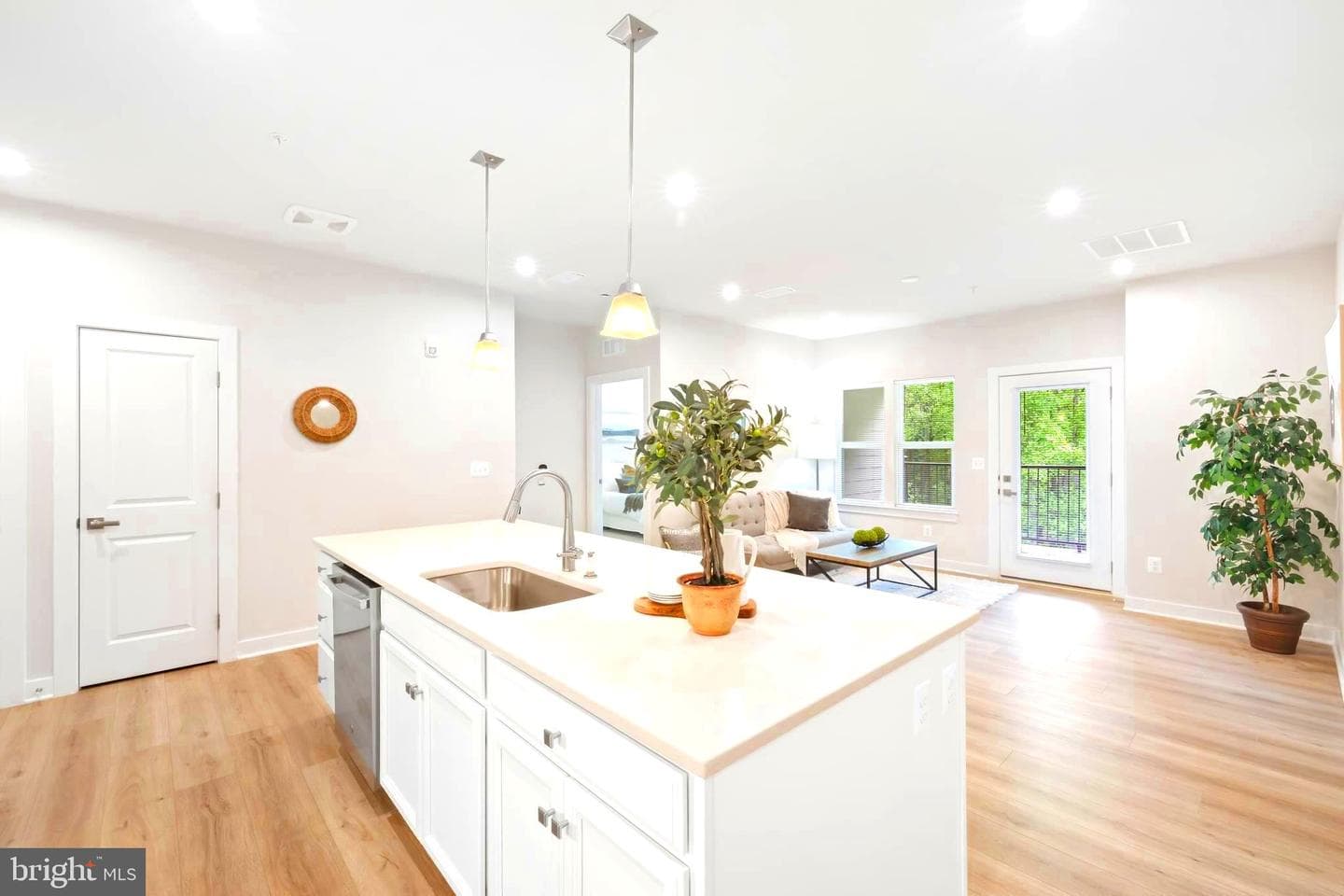 10391 Resort Road #q photo 9
