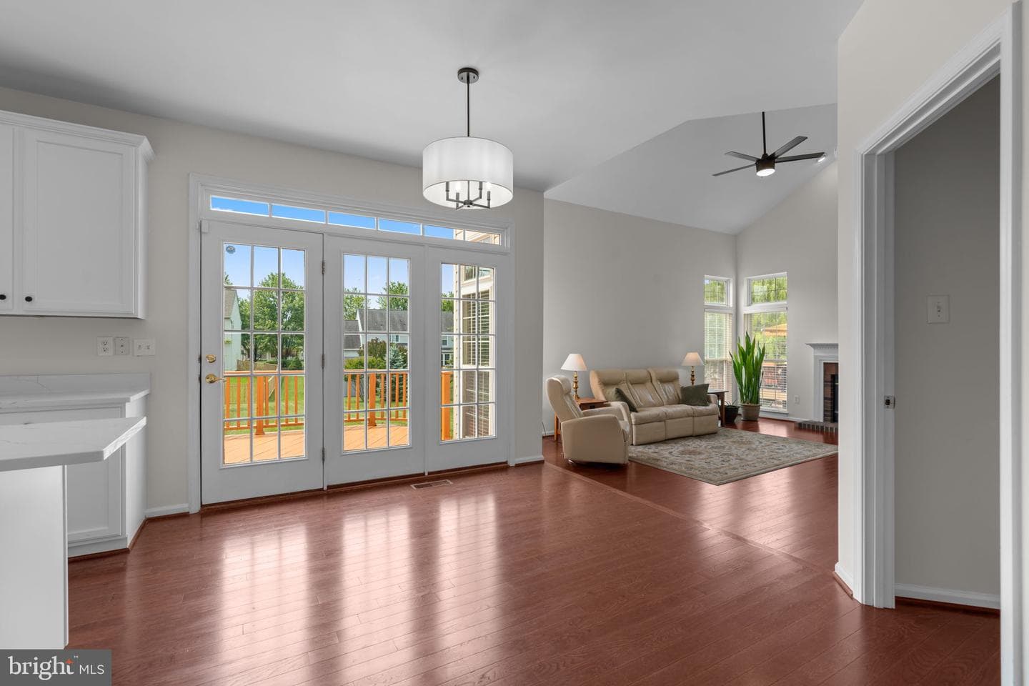 11221 Chaucers Ridge Court photo 14
