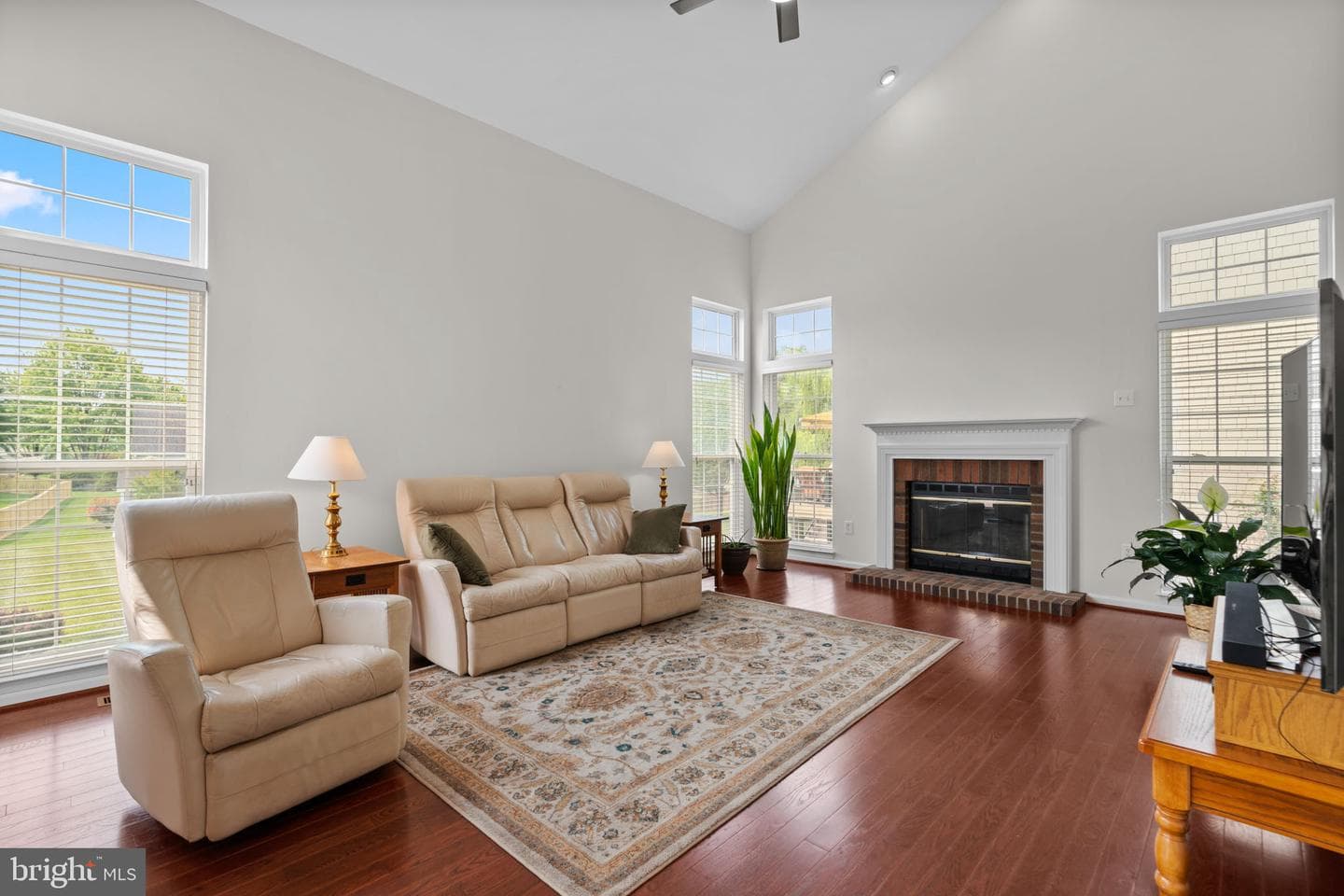 11221 Chaucers Ridge Court photo 16