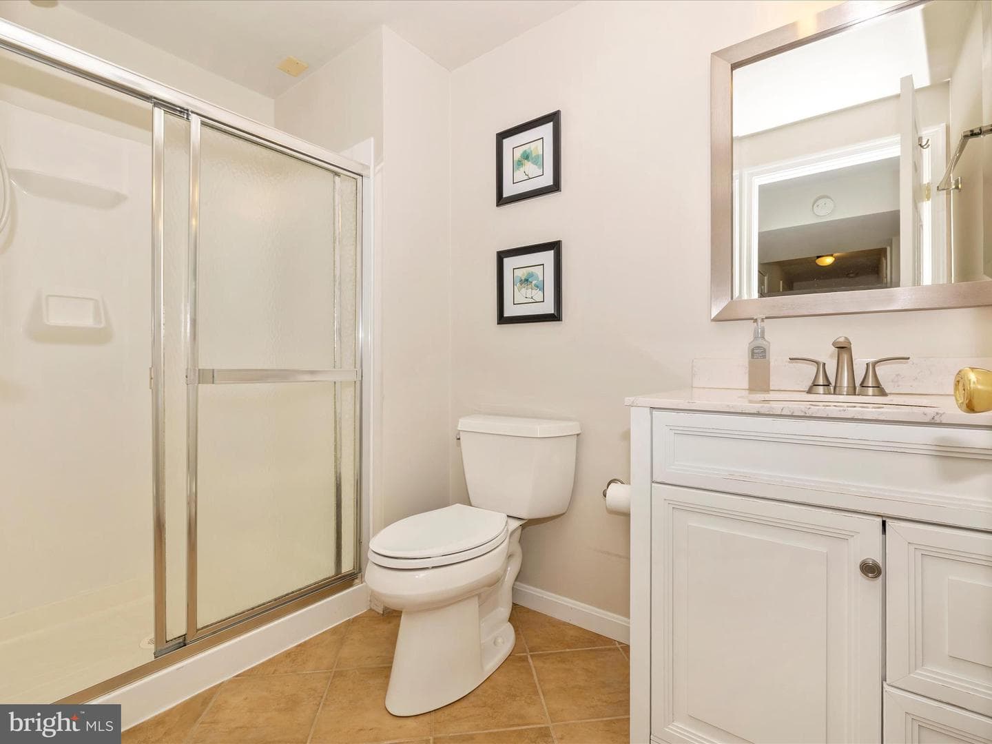 5609 Foxcroft Way photo 25