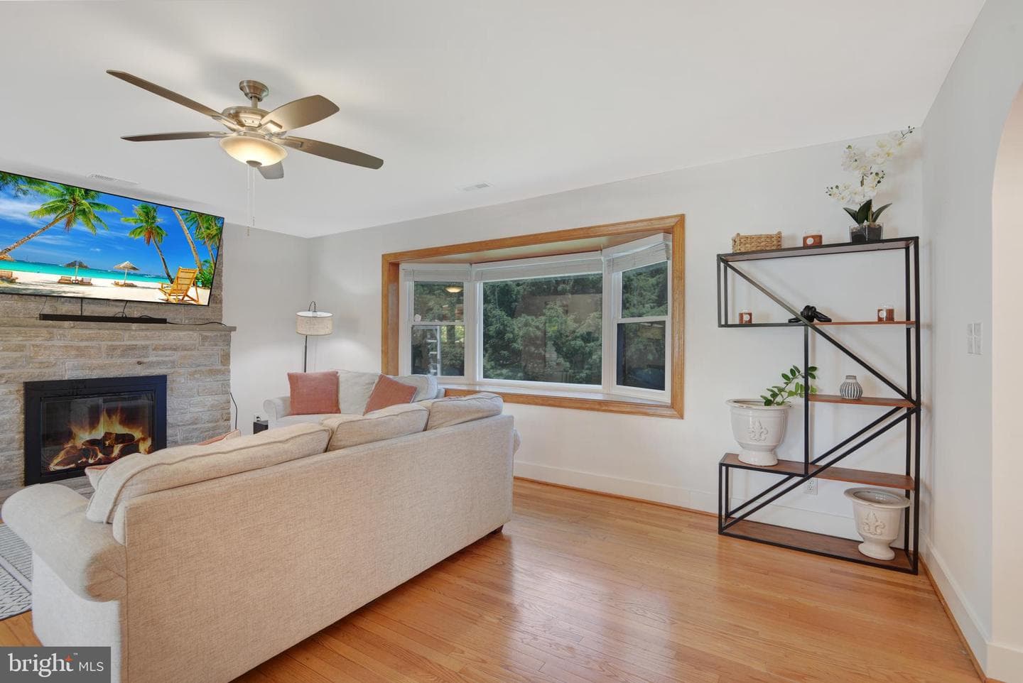 8113 Valley Lane photo 11