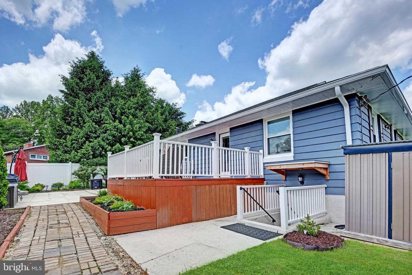 8113 Valley Lane photo 46