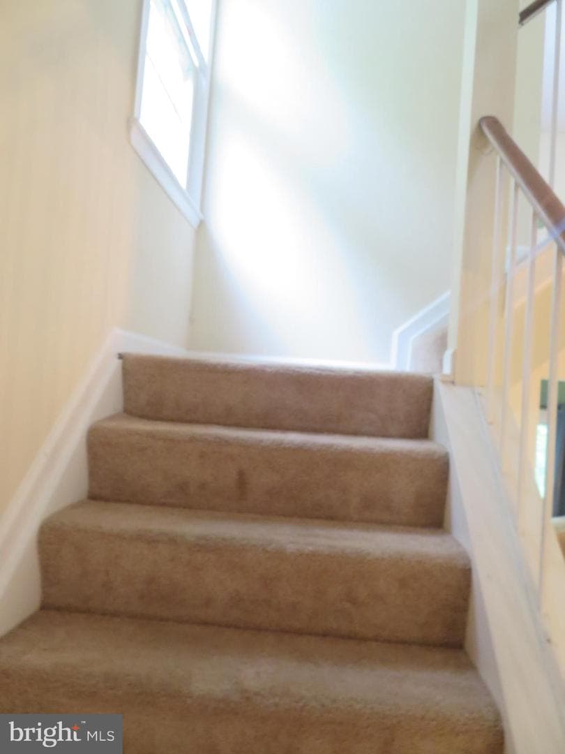 8935 Rosewood Way photo 14