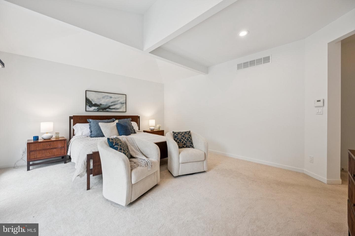 5055 Amesbury Drive photo 17
