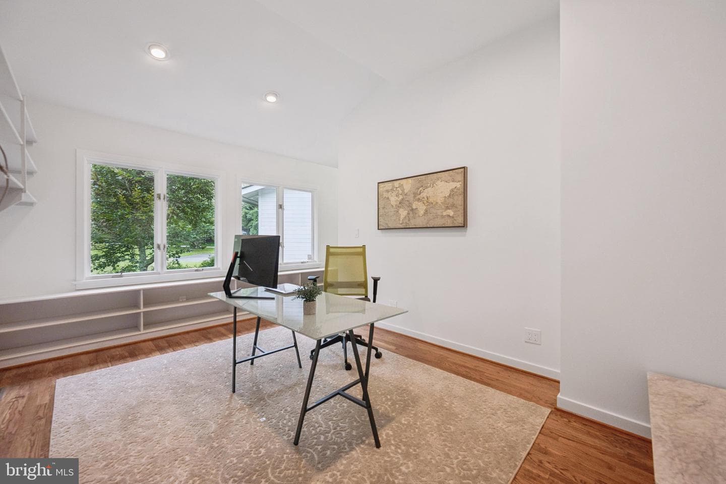 5055 Amesbury Drive photo 23