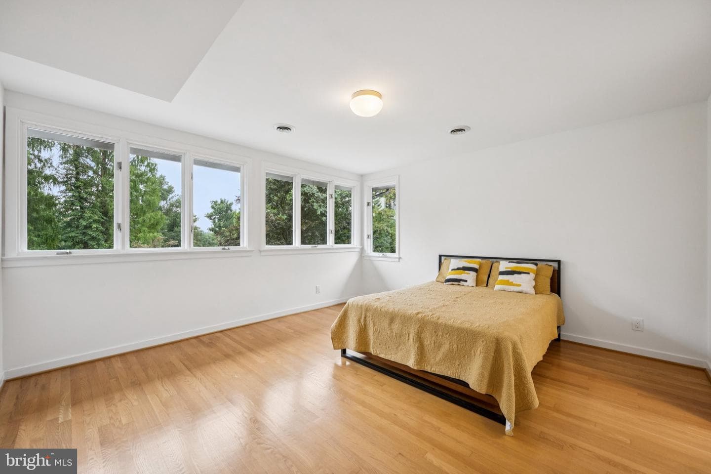 5055 Amesbury Drive photo 26