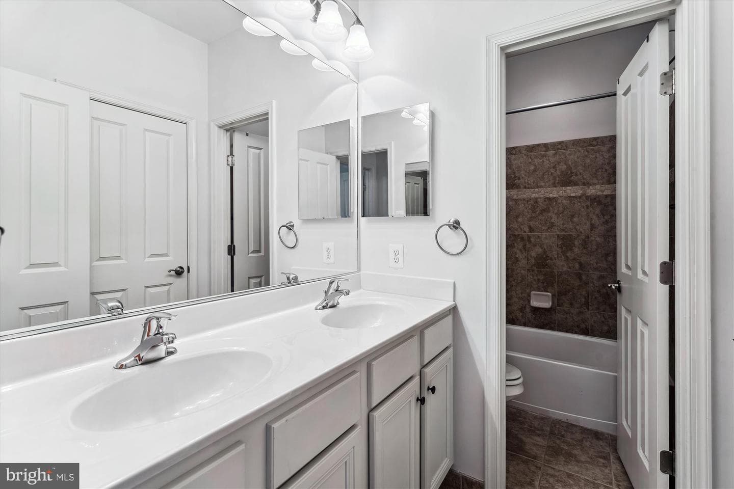8746 Polished Pebble Way photo 41