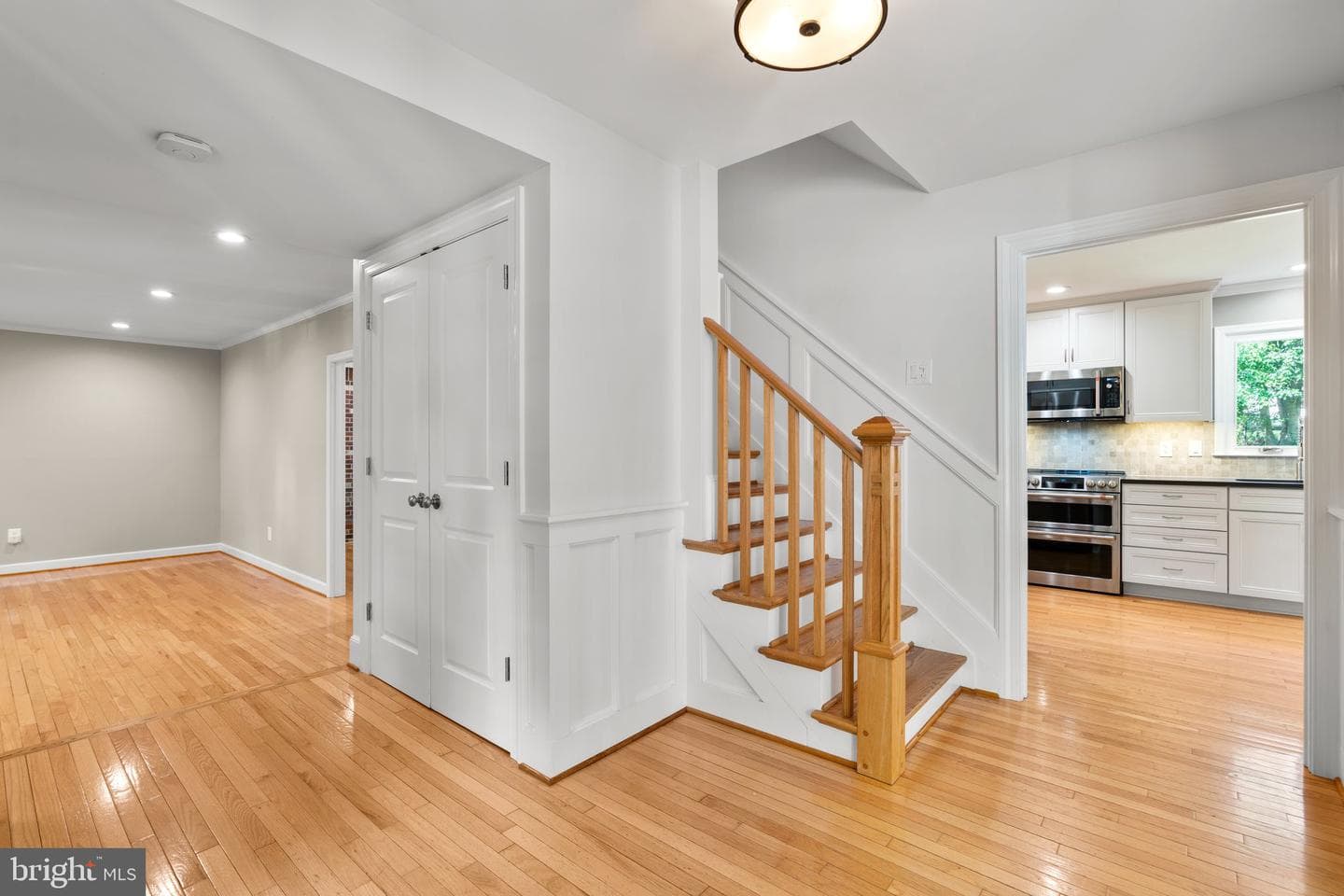5145 Durham Road W photo 2