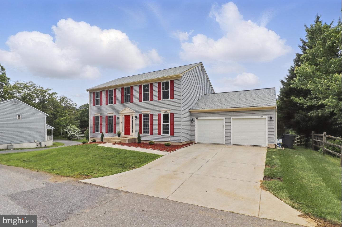 9482 Ridgeview Drive photo 2
