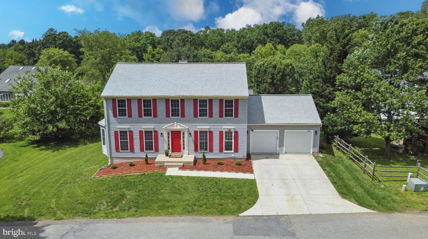 9482 Ridgeview Drive photo 5
