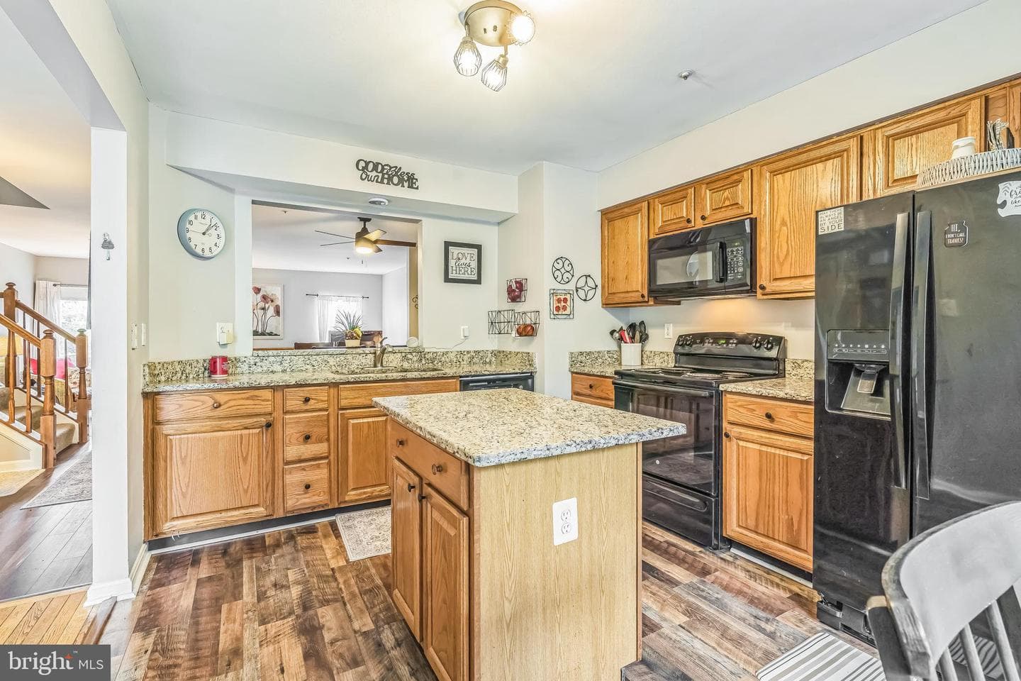 6345 Arbor Way photo 2
