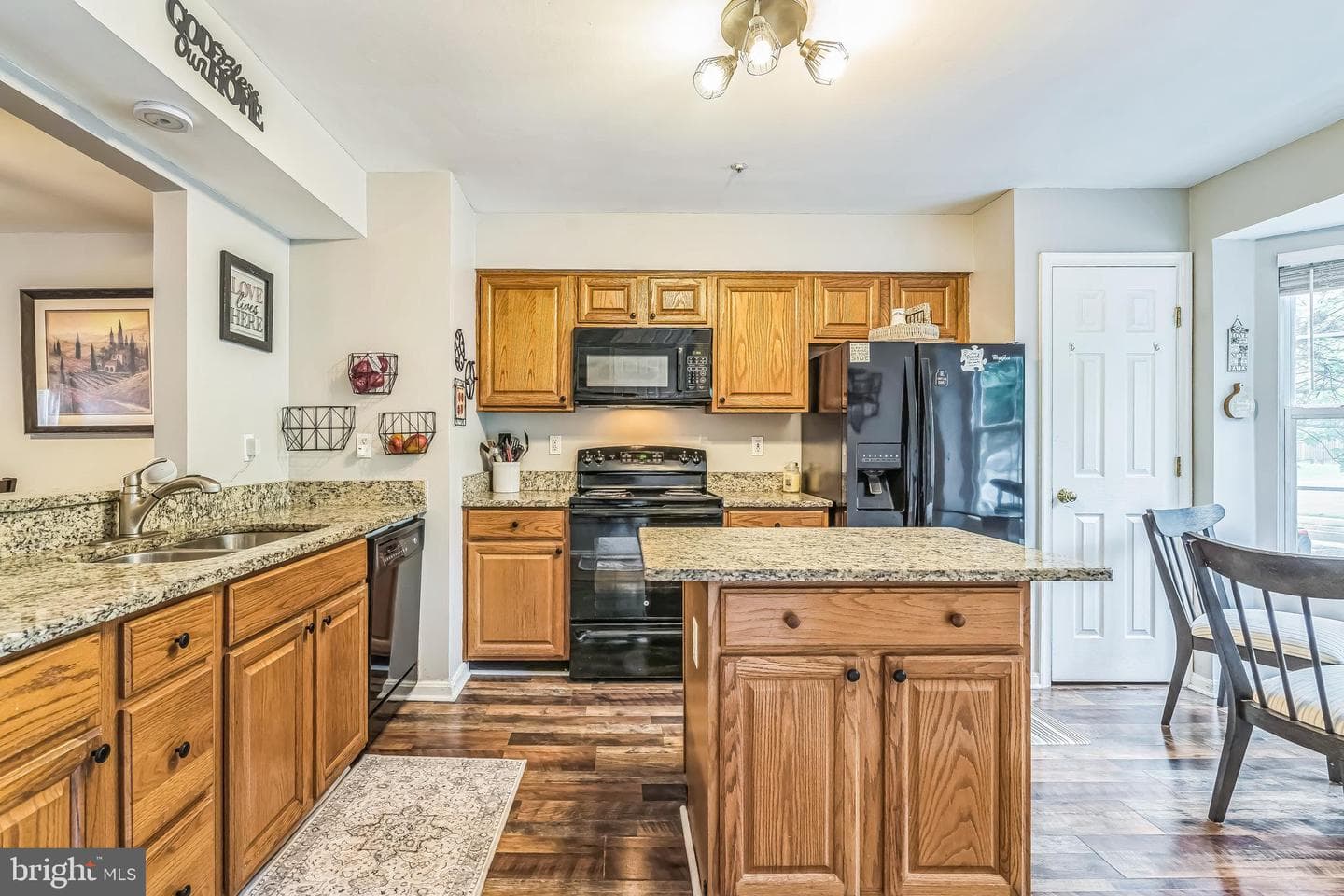 6345 Arbor Way photo 3