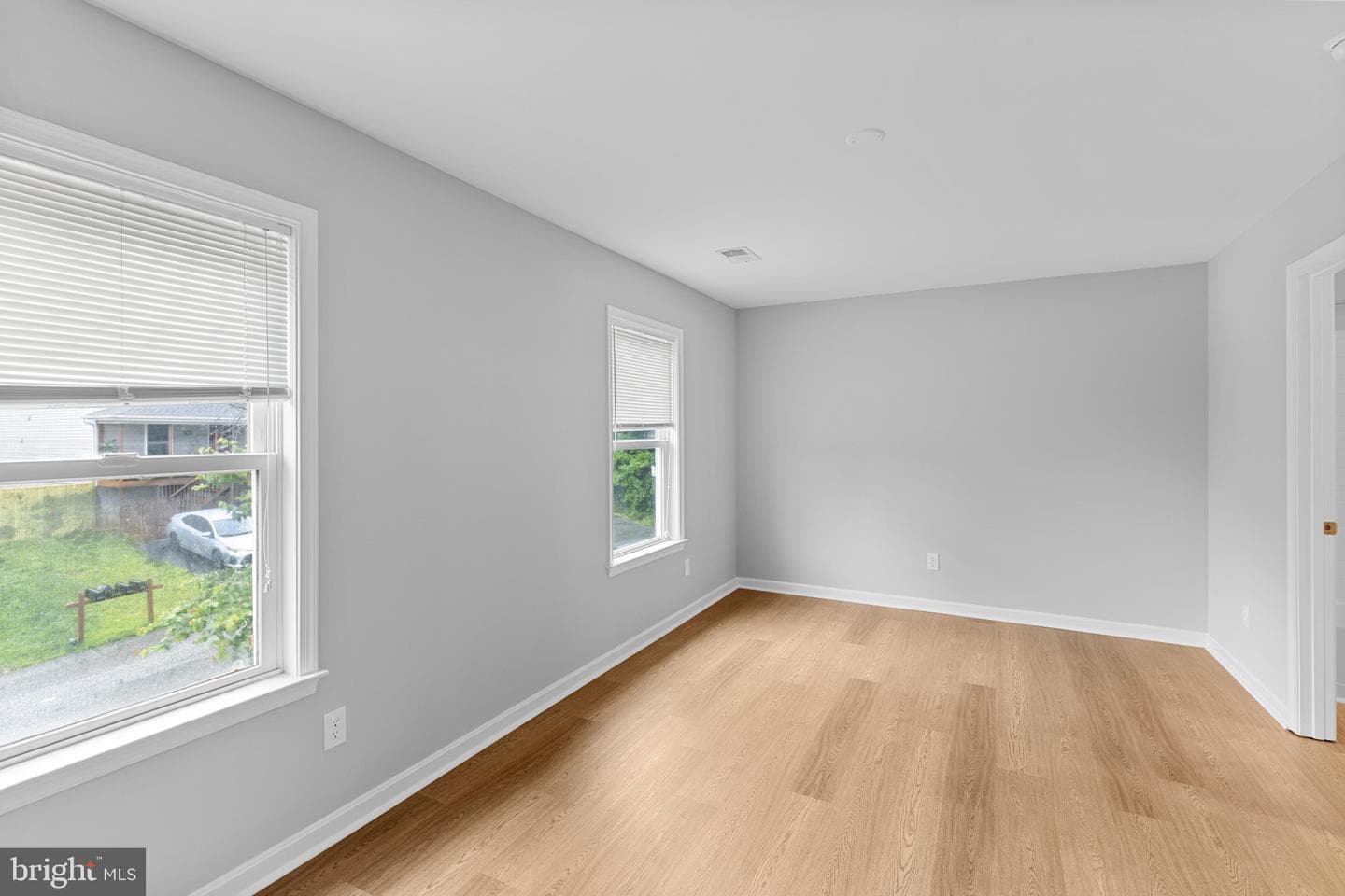 7253 Wye Avenue photo 16