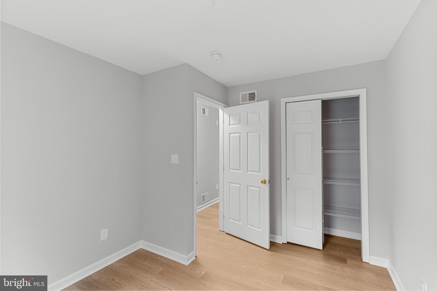 7253 Wye Avenue photo 24