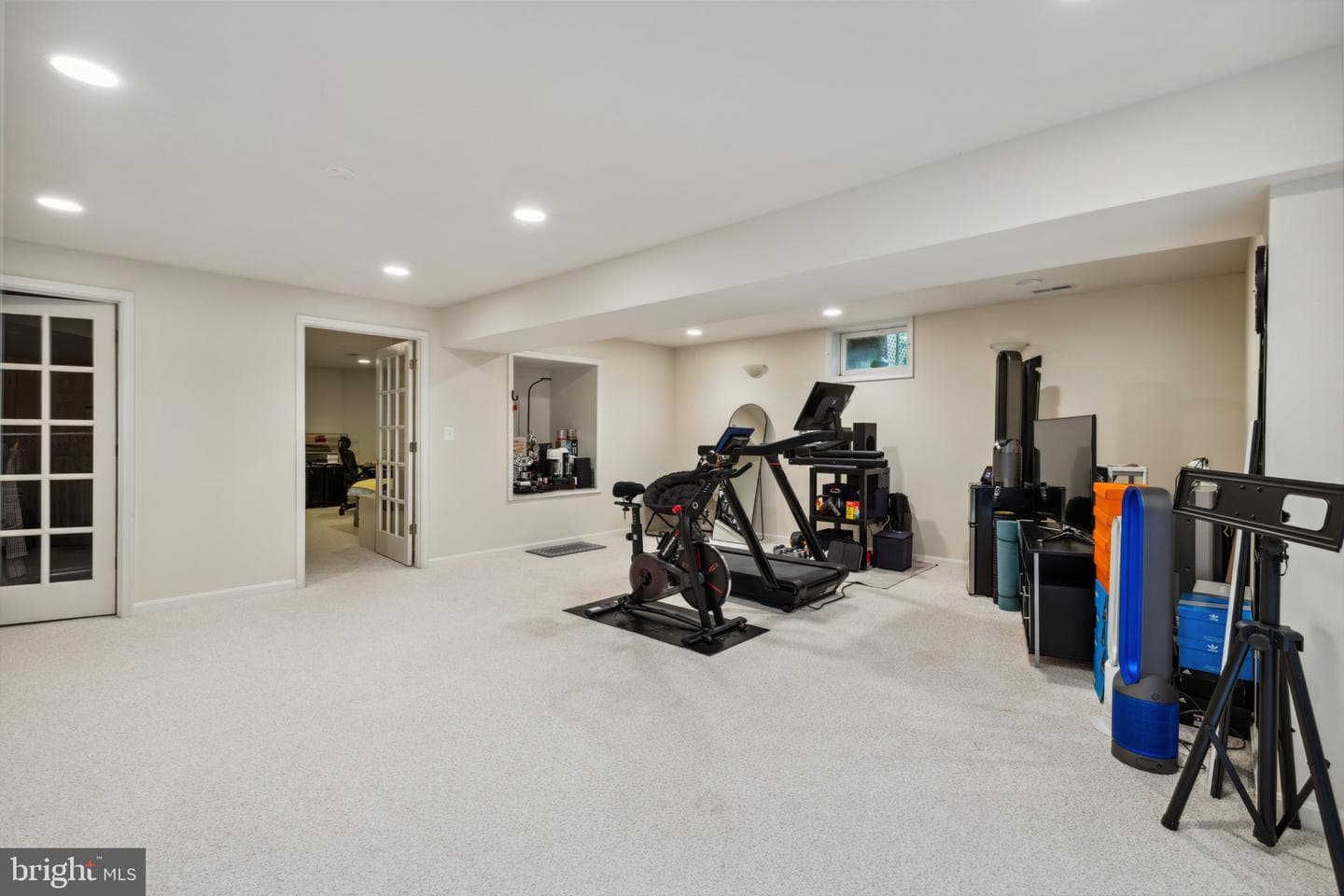 6929 Crossfield Court photo 42