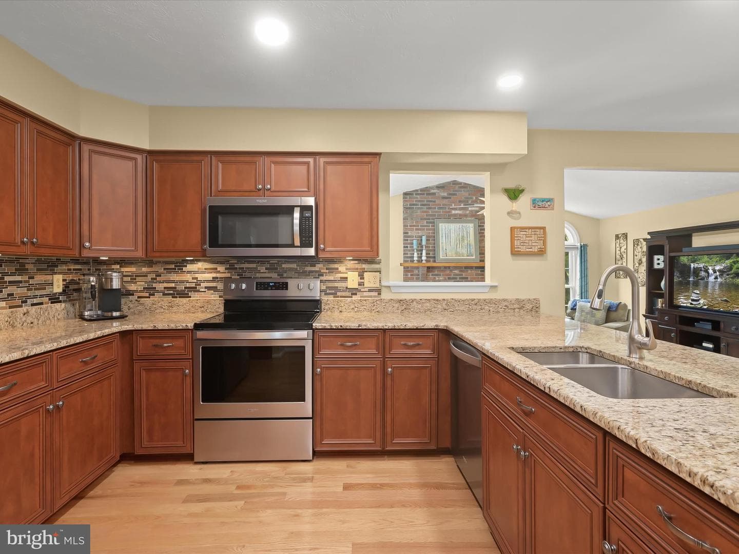 6601 Stipa Court photo 4