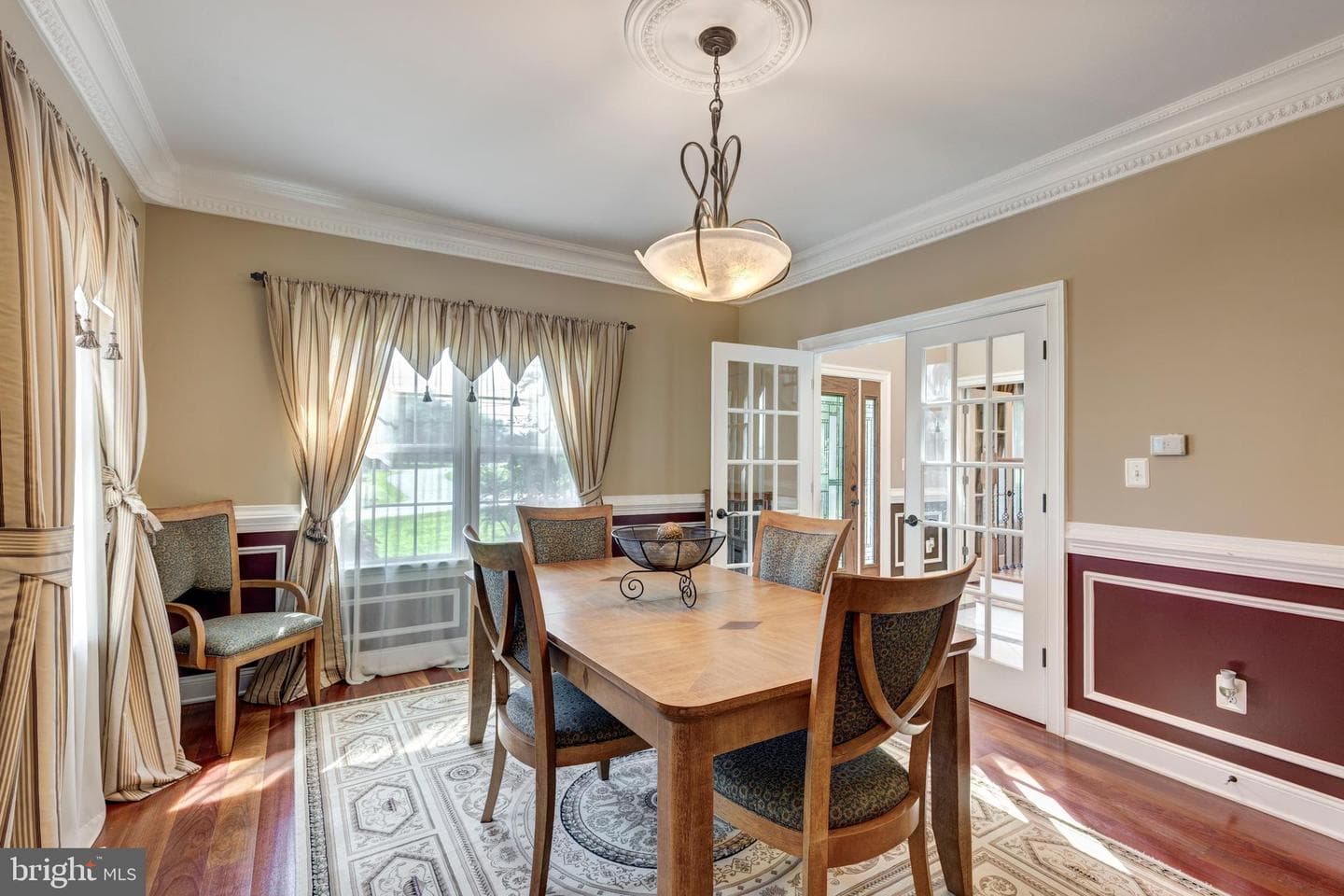 5280 Ten Oaks Road photo 7