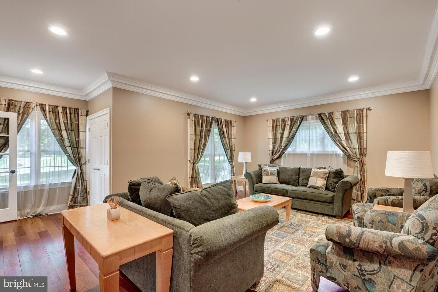 5280 Ten Oaks Road photo 8