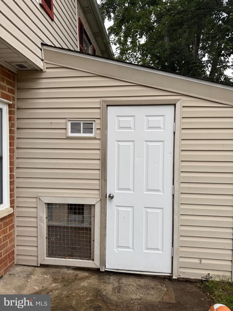 9200 Bridle Path Lane #E photo 26
