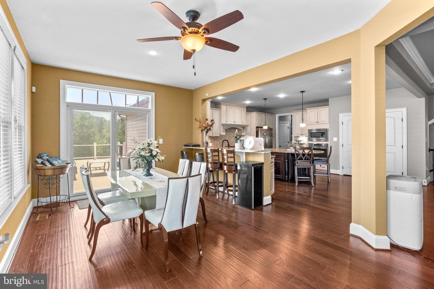 8304 Autumn River Drive photo 23