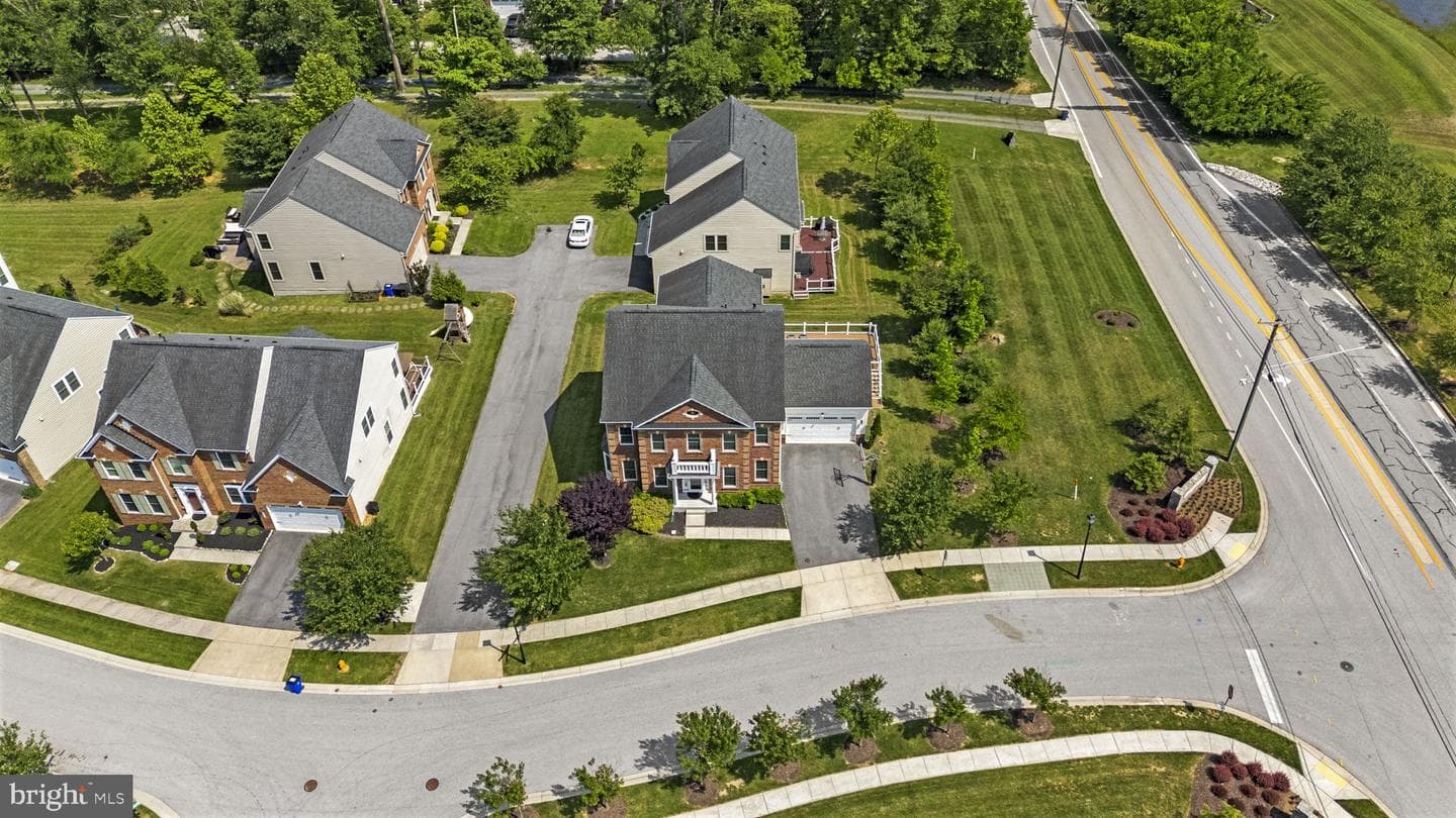 8304 Autumn River Drive photo 65