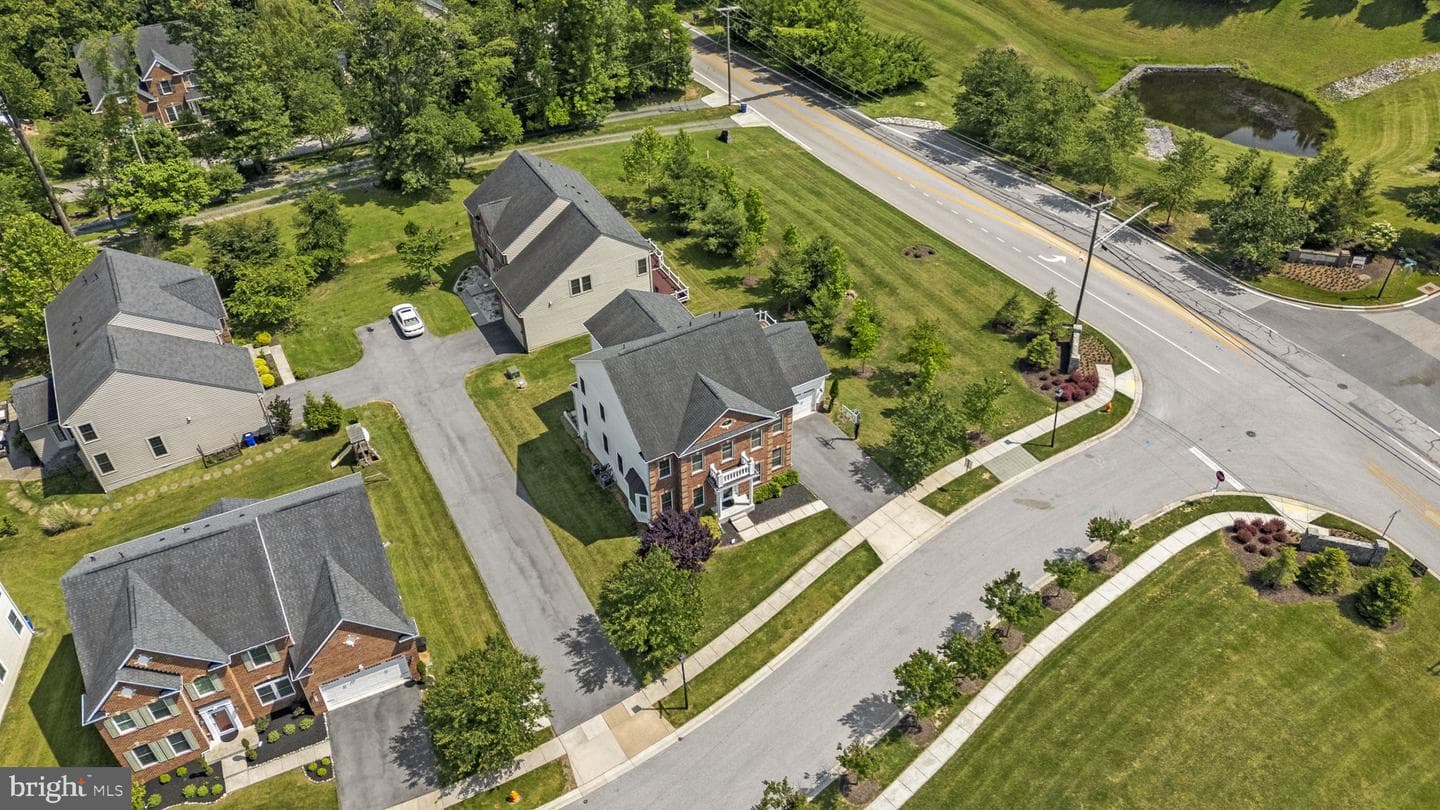 8304 Autumn River Drive photo 66