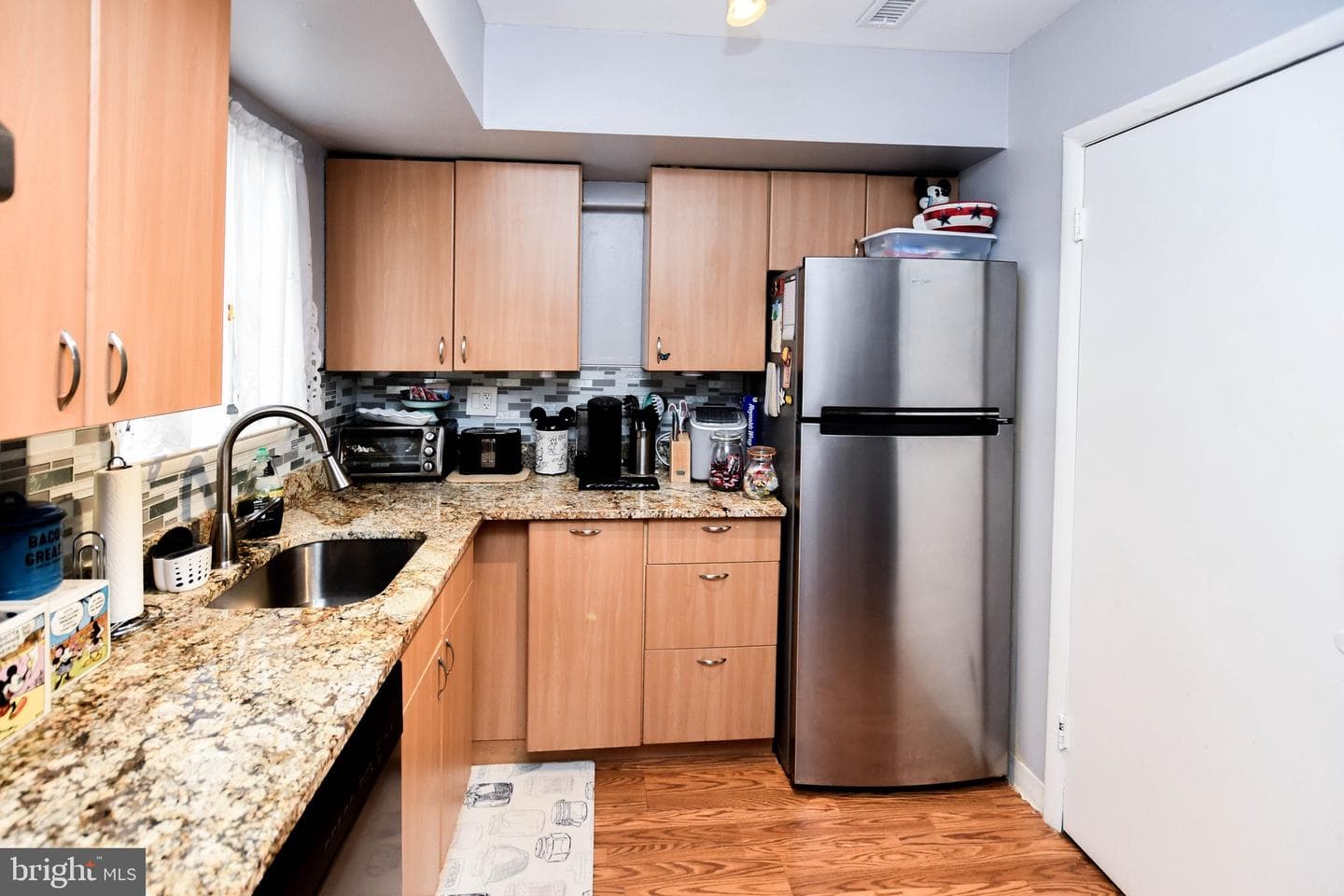 8878 Tamebird Court photo 20