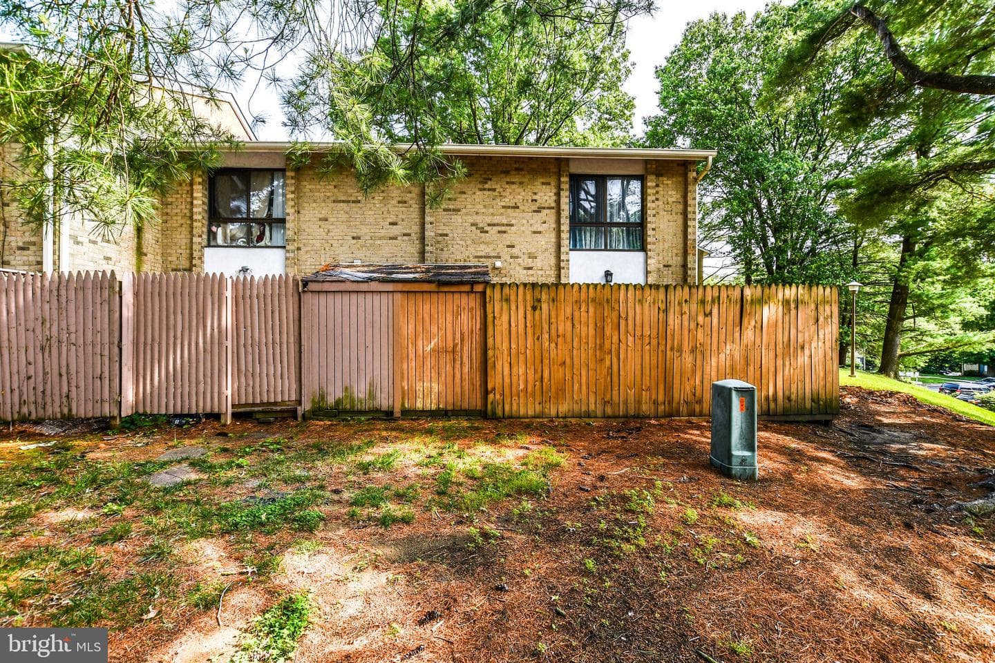 8878 Tamebird Court photo 33