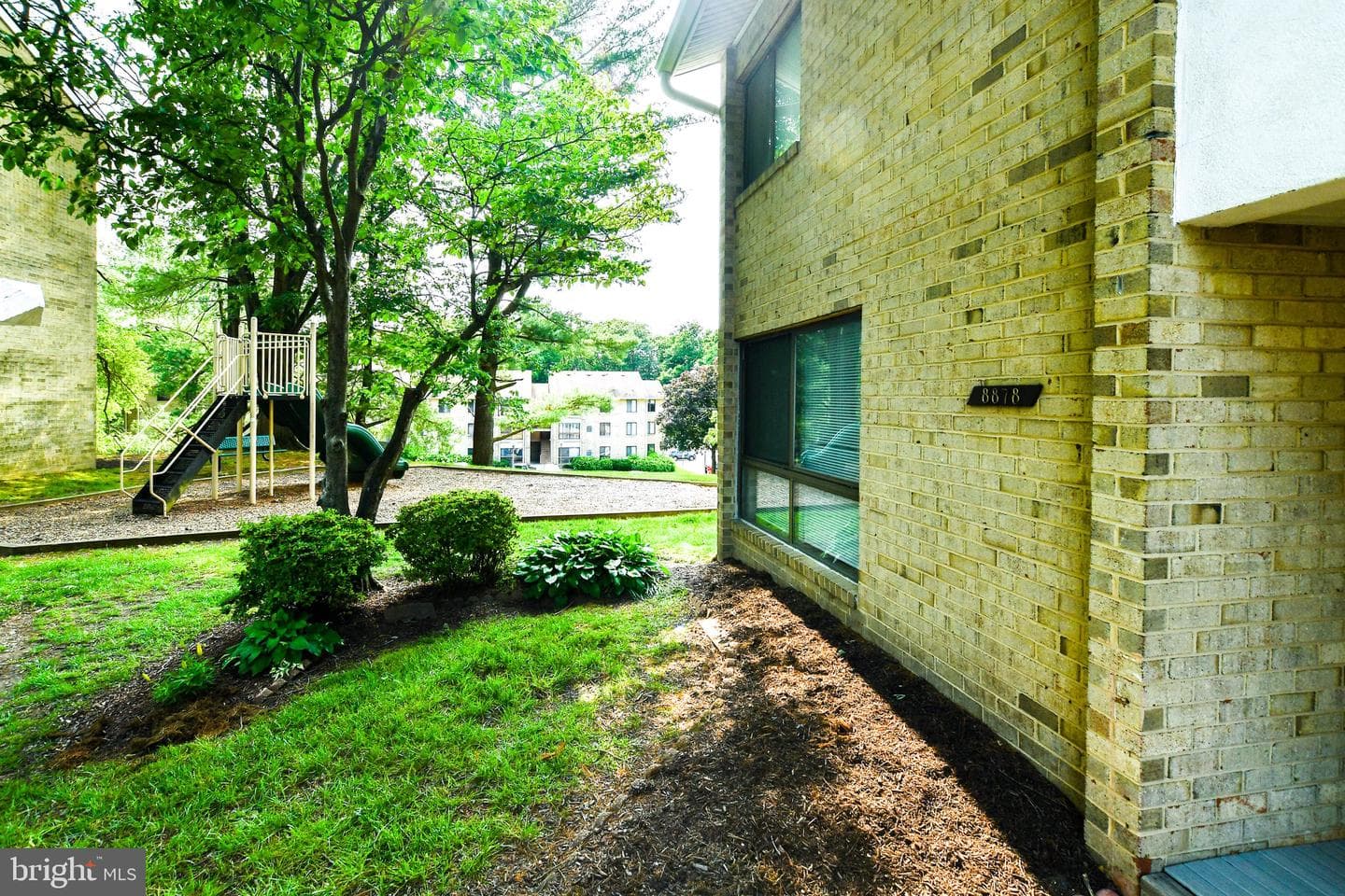 8878 Tamebird Court photo 34