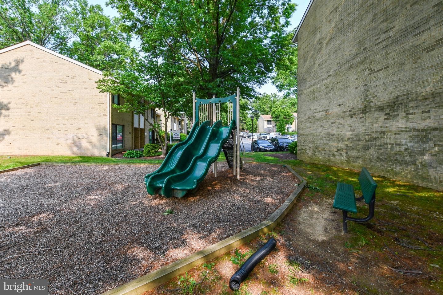 8878 Tamebird Court photo 35