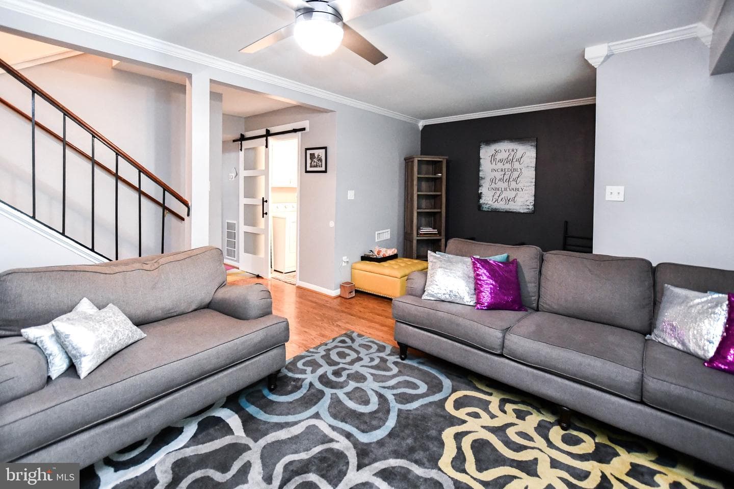 8878 Tamebird Court photo 6
