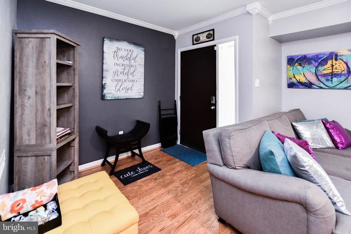 8878 Tamebird Court photo 9