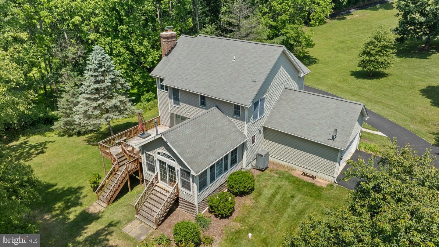 3226 Hayloft Court photo 69