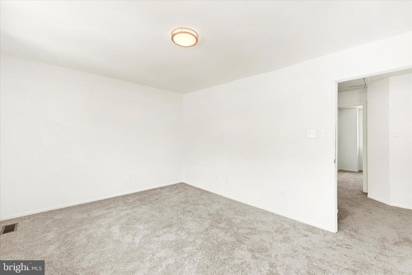 5872 Steepridge Drive #20-04 photo 14