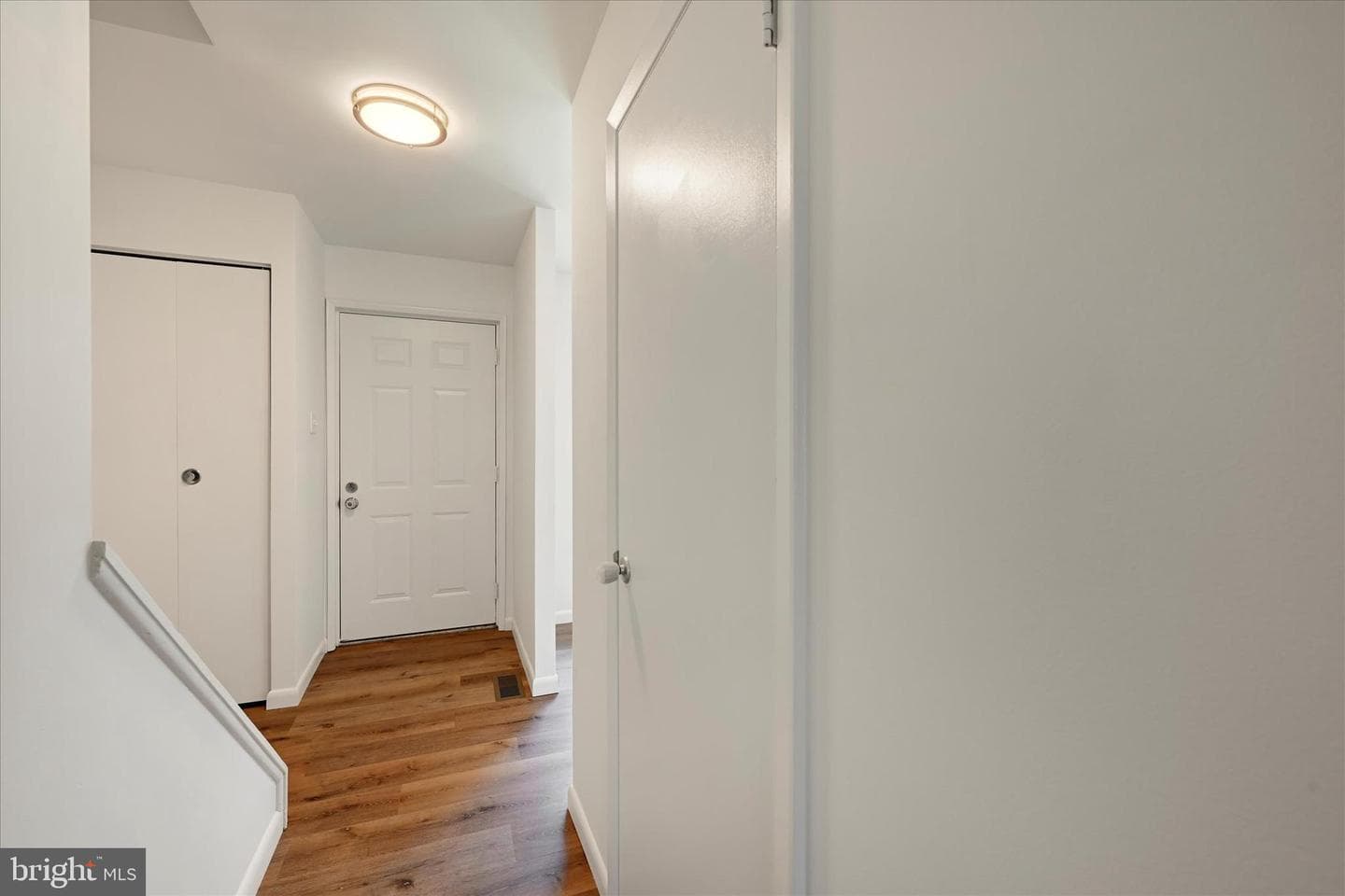 5872 Steepridge Drive #20-04 photo 5