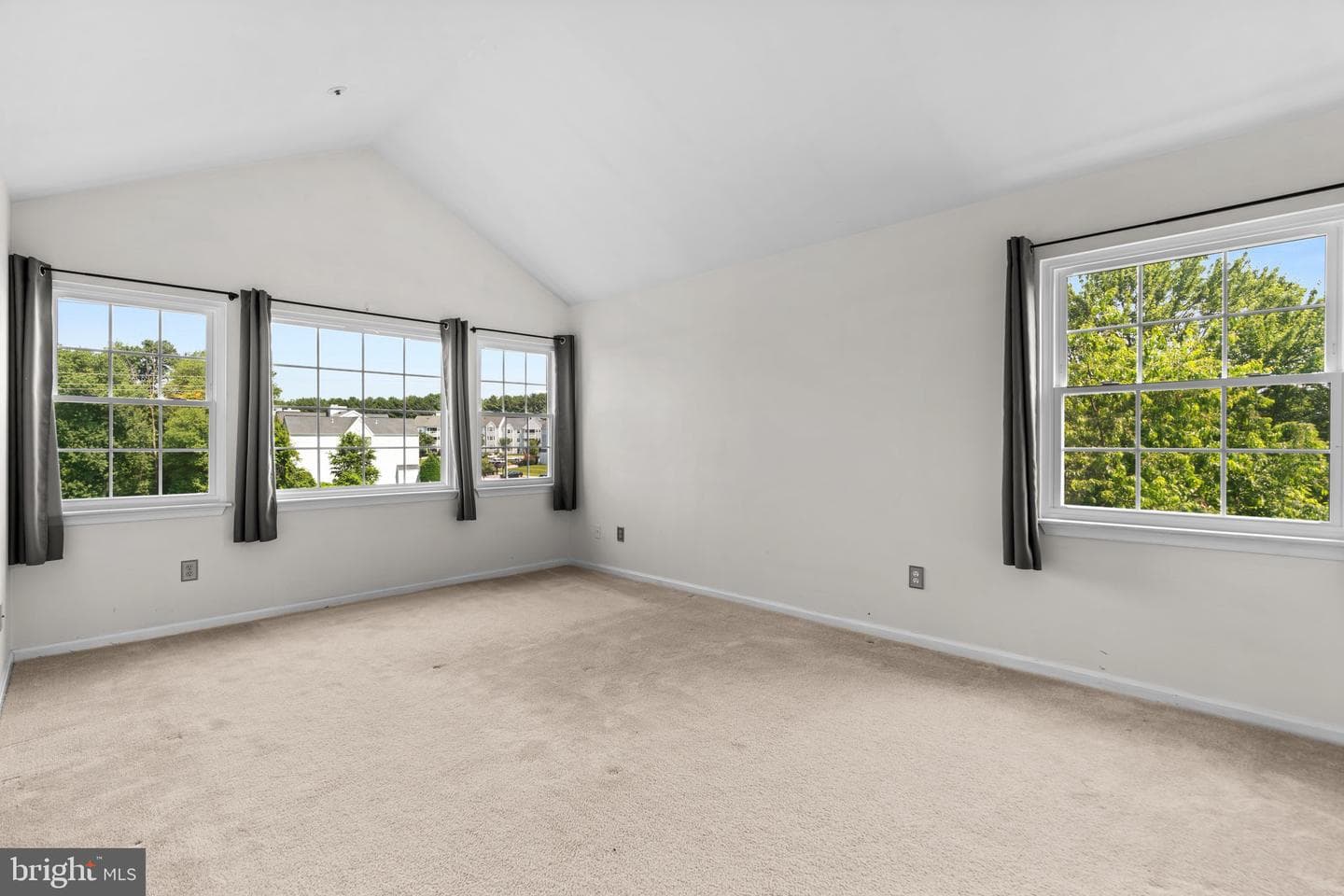 8561 Falls Run Road #k photo 15