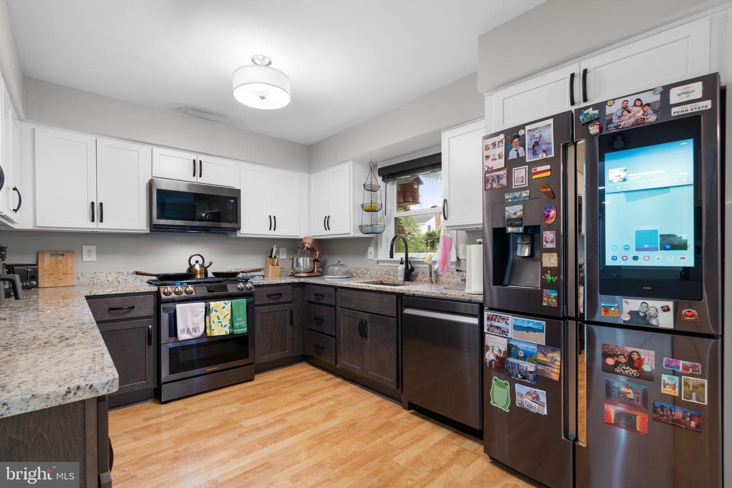 6221 Light Point Place photo 7