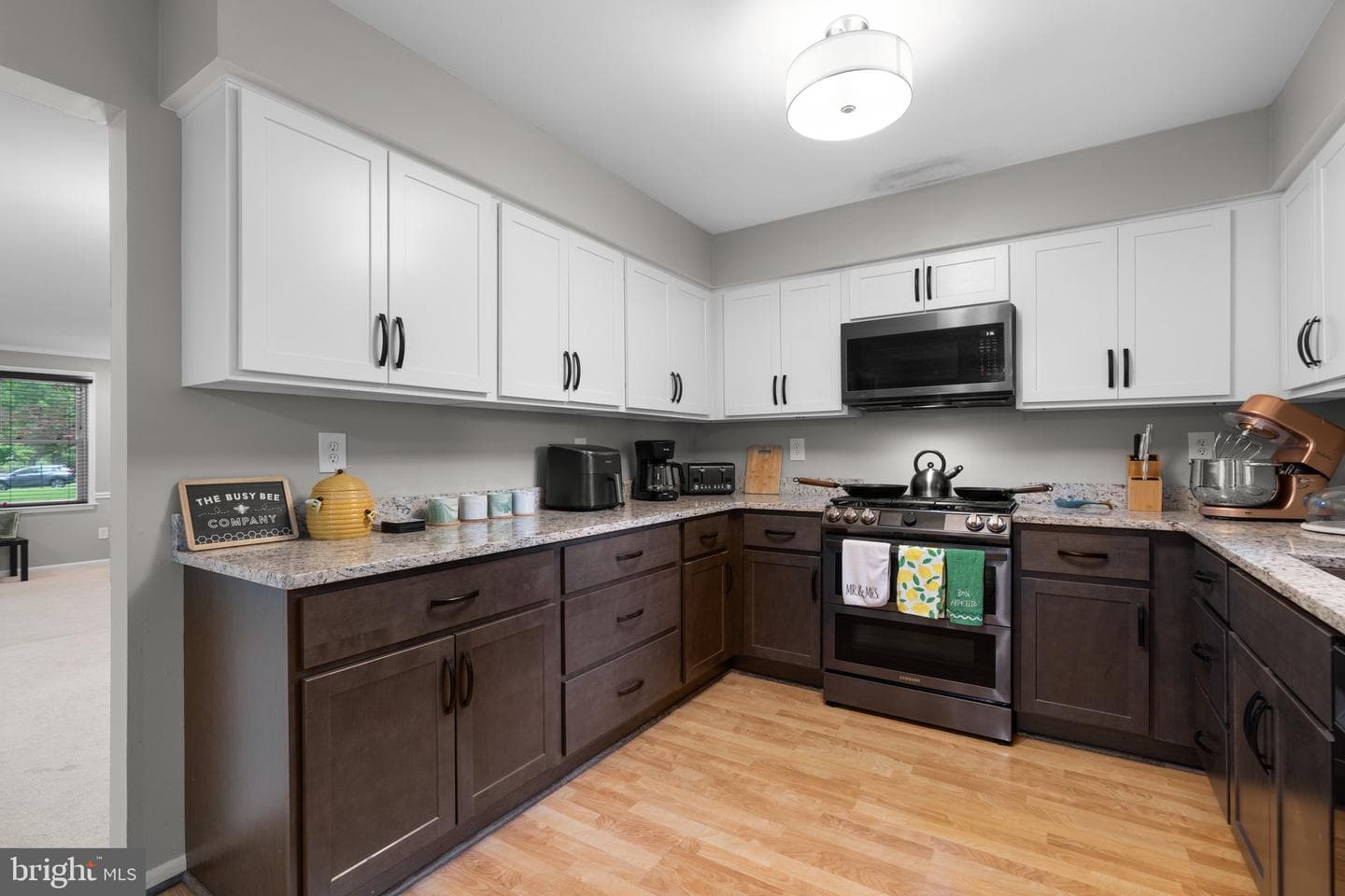 6221 Light Point Place photo 8