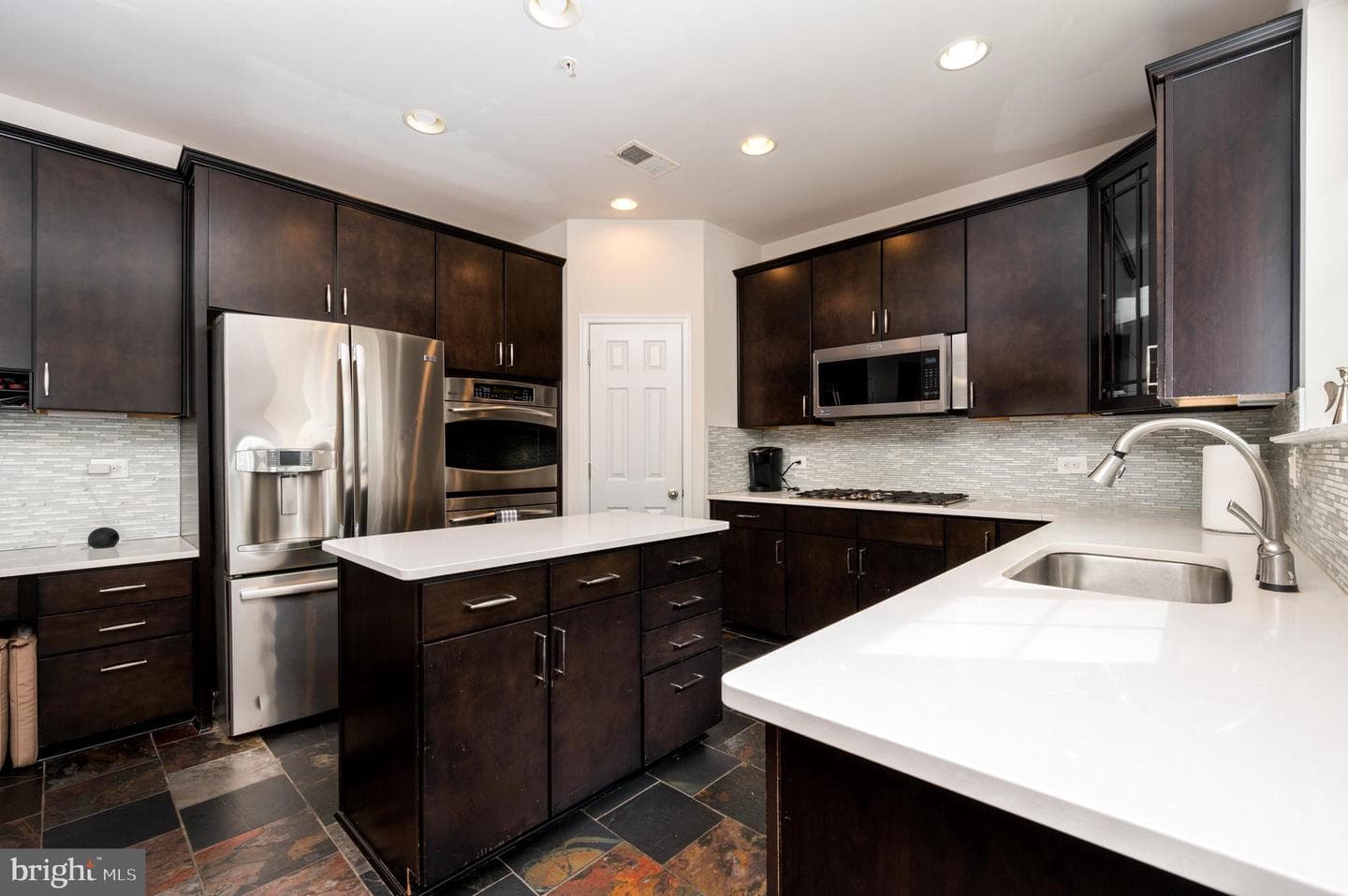 6239 Summer Haven Lane photo 12