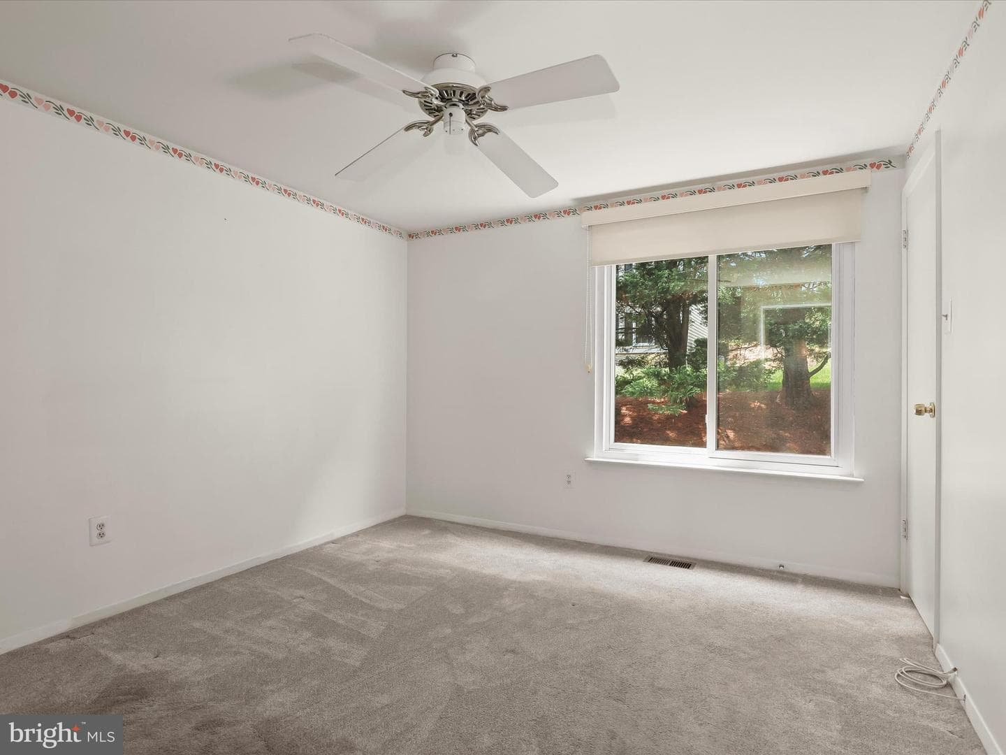 6250 Fairbourne Court photo 18