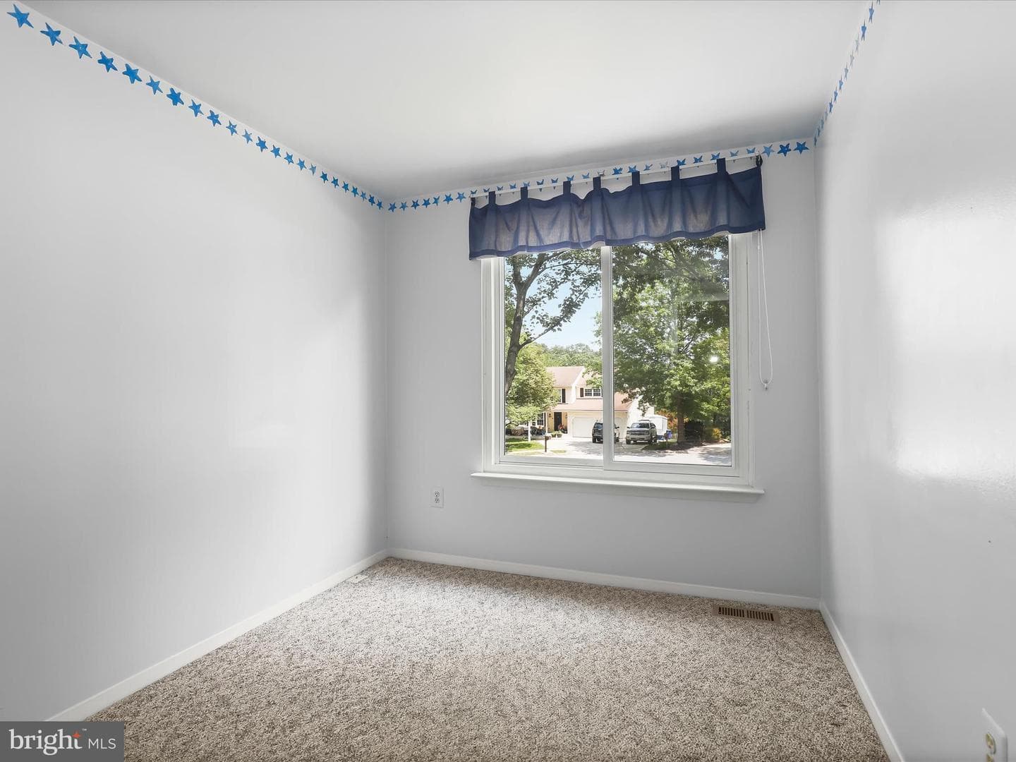6250 Fairbourne Court photo 19