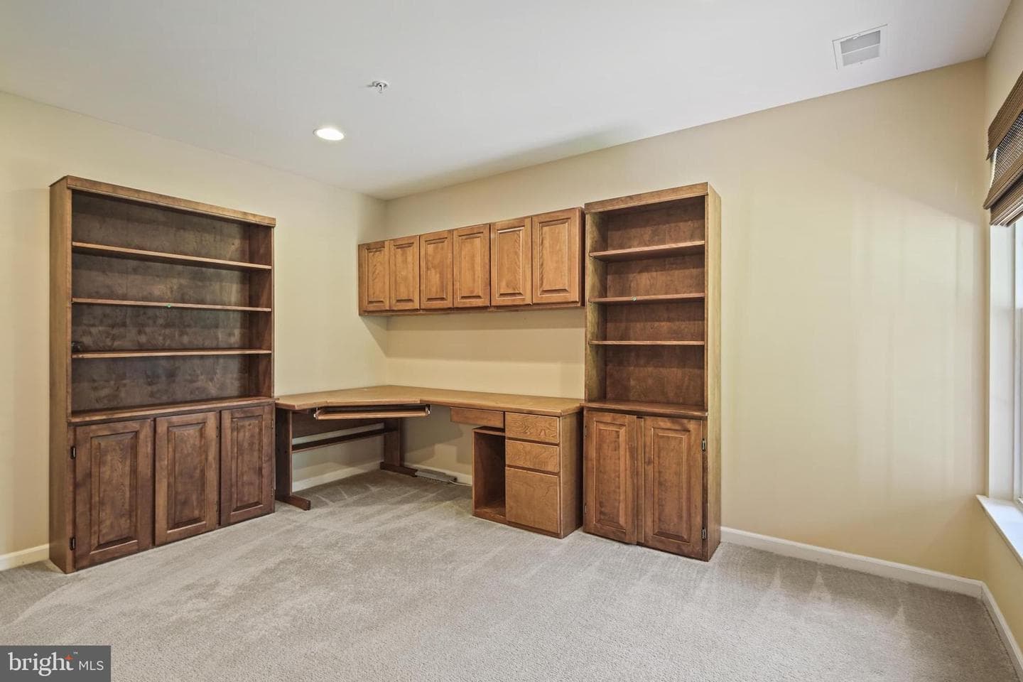 11037 Doxberry Circle #15 photo 31